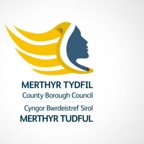 Gweithiwr Ieuenctid ar y Stryd